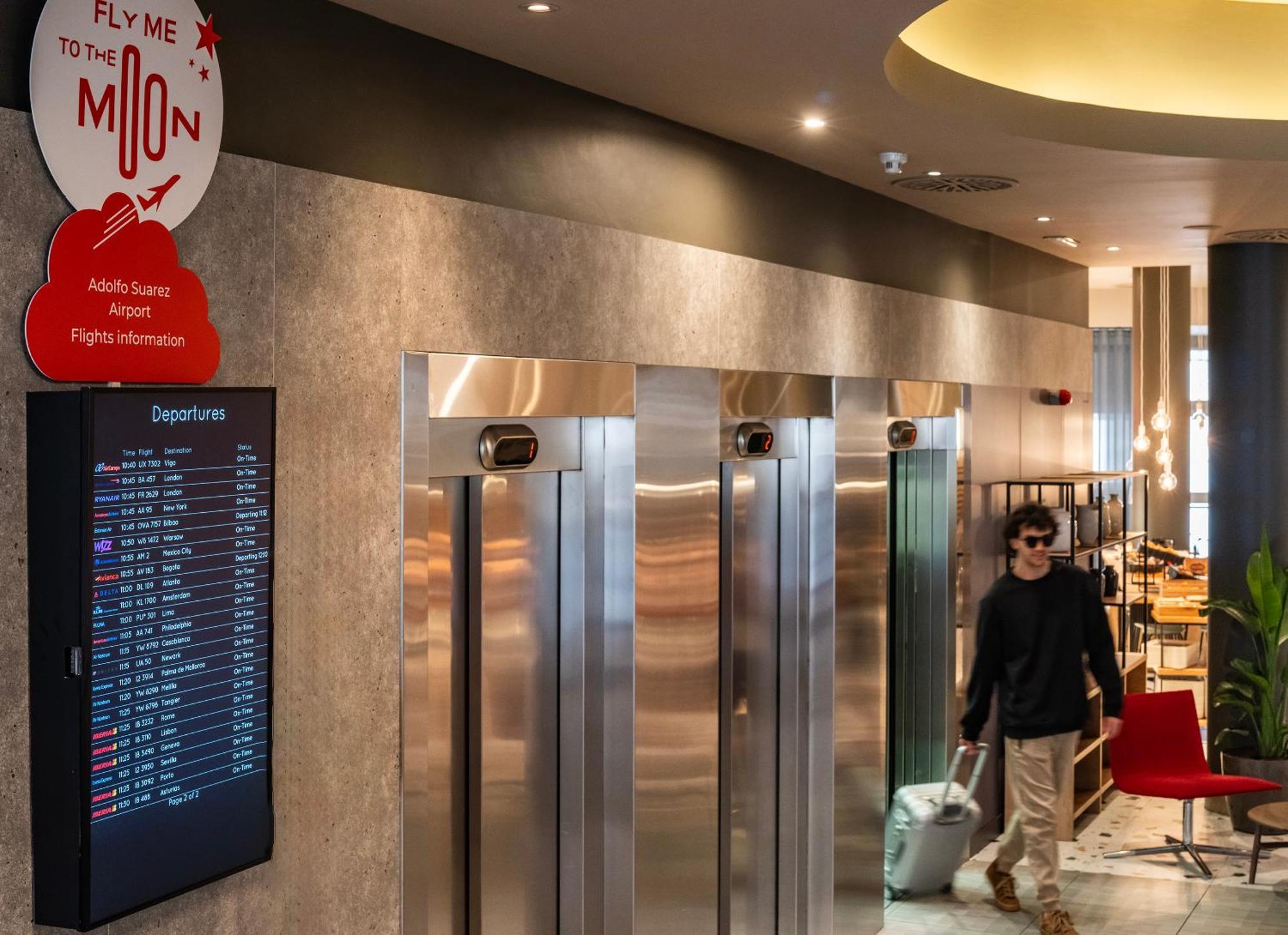 Ibis Madrid Aeropuerto Barajas Hotel Ngoại thất bức ảnh